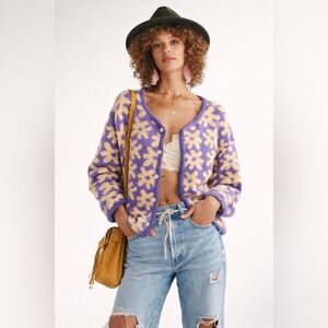 POL Retro Floral Cardigan Sweater Funky Bright Purple Yellow Flower Power